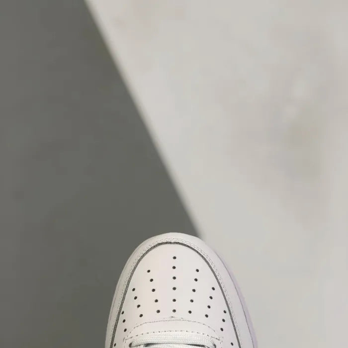 N - SNEAKERS