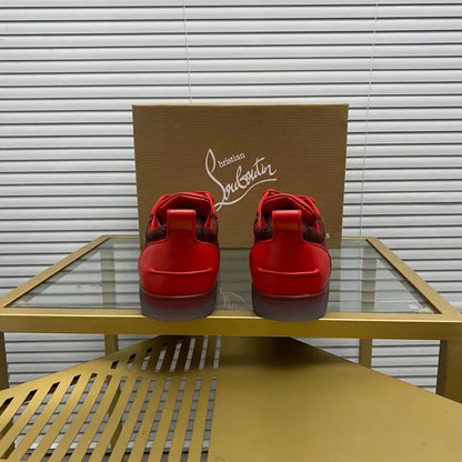 C - SNEAKERS