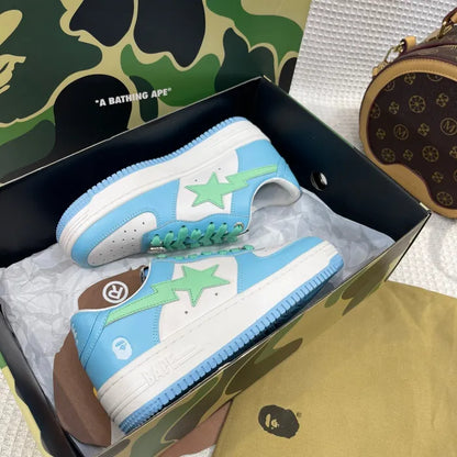 B - SNEAKERS