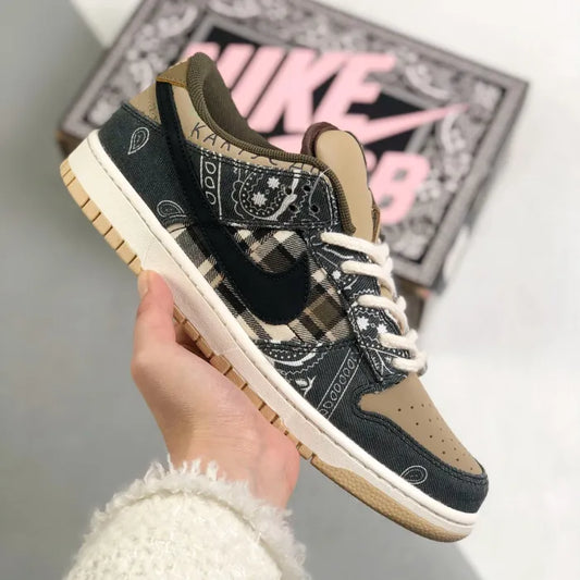 N - SNEAKERS