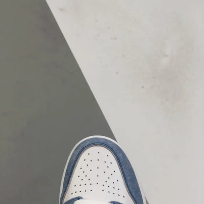 N - SNEAKERS