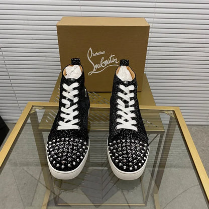 A - SNEAKERS