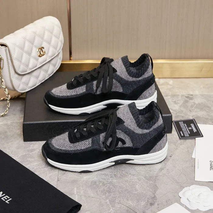 C - SNEAKERS