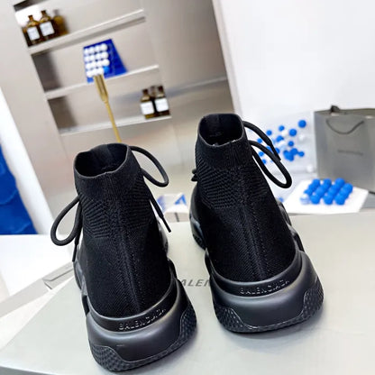 B - SNEAKERS