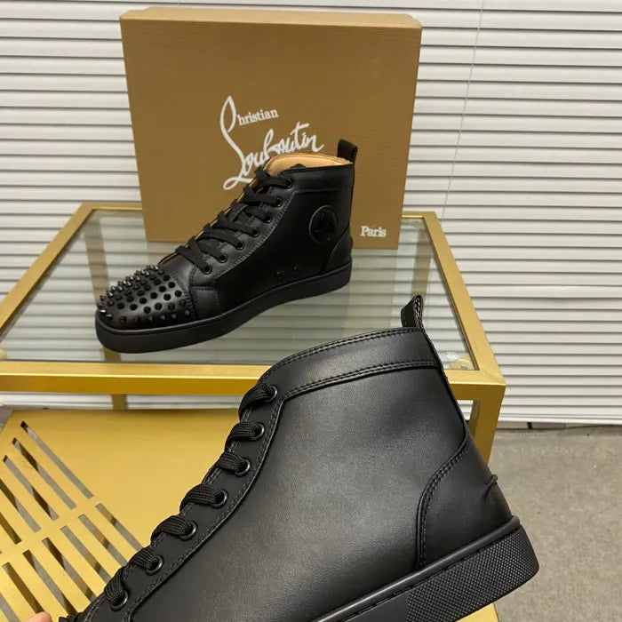A - SNEAKERS