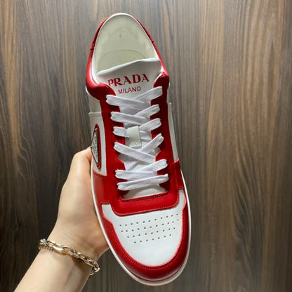 P - SNEAKERS
