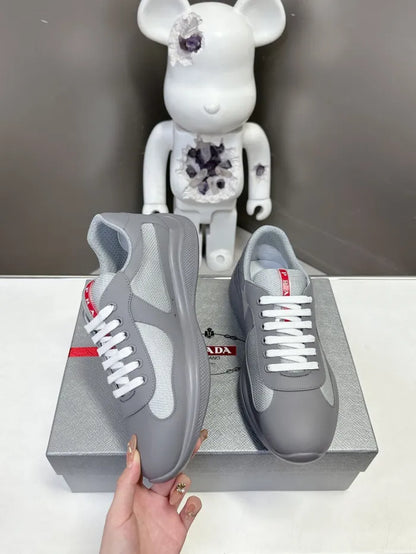 P - SNEAKERS