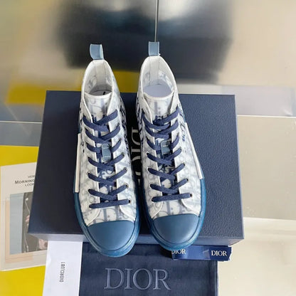 D - SNEAKERS