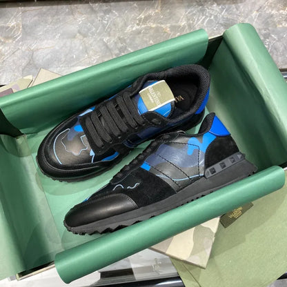 V - SNEAKERS