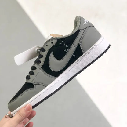 N - SNEAKERS