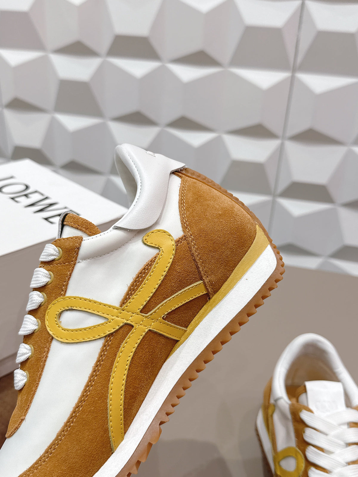 L2-Sneakers
