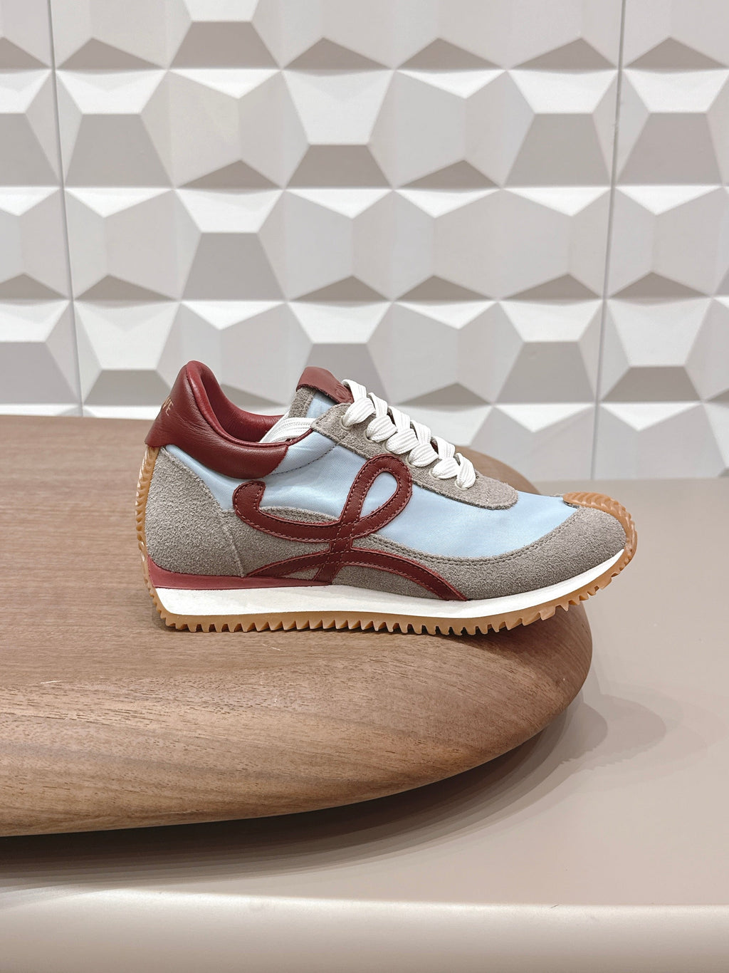 L2-Sneakers