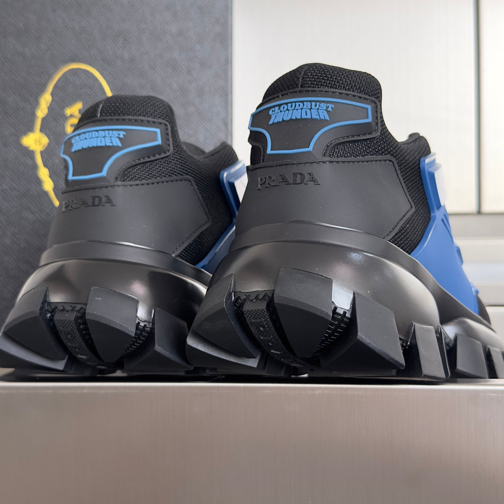P-Sneakers