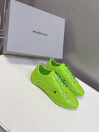 B-Sneakers