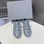 B-Sneakers