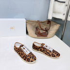 T-Sneakers