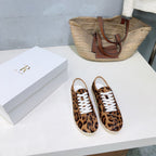 T-Sneakers