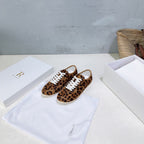 T-Sneakers