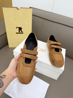 T-Sneakers