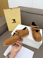 T-Sneakers