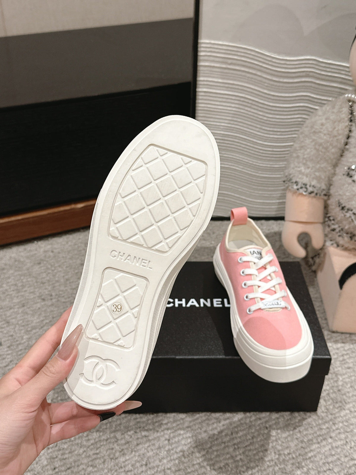 C-Sneakers