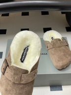 B-Sneakers