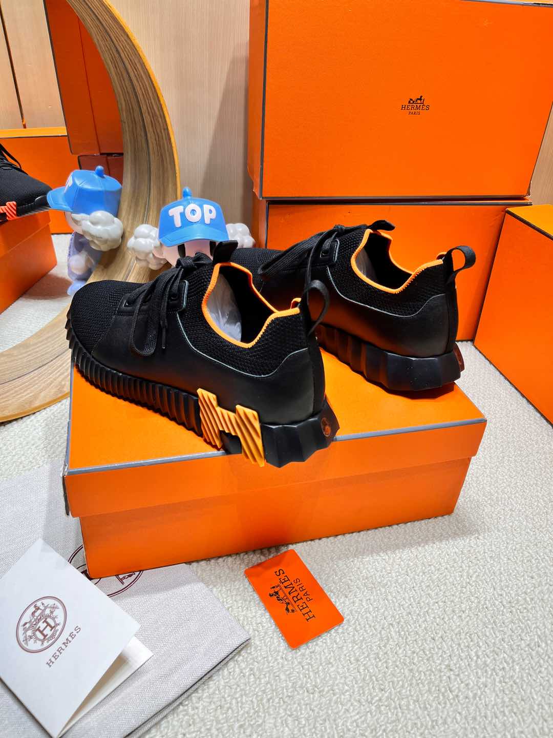 A-Sneakers