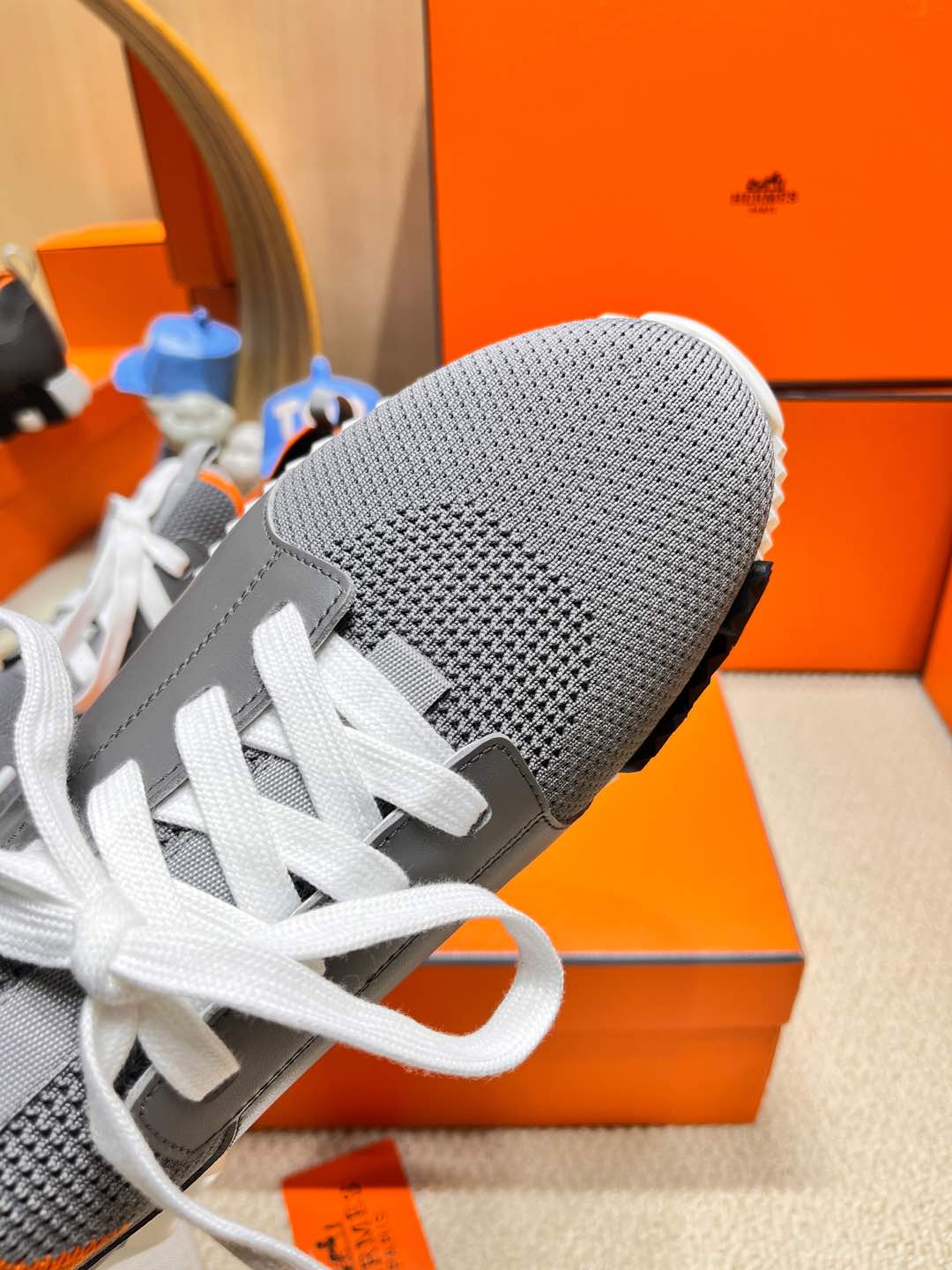 A-Sneakers