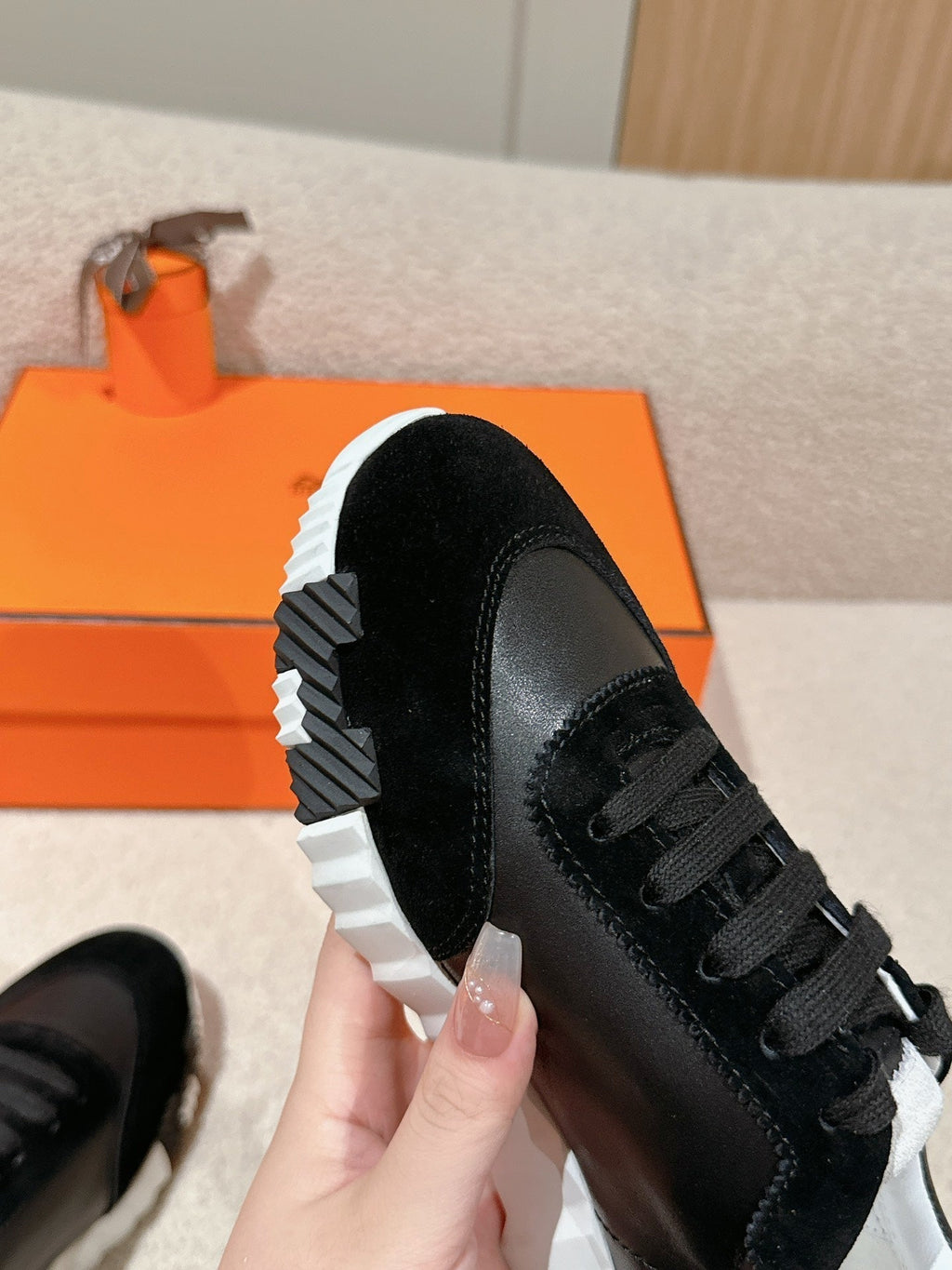A-Sneakers