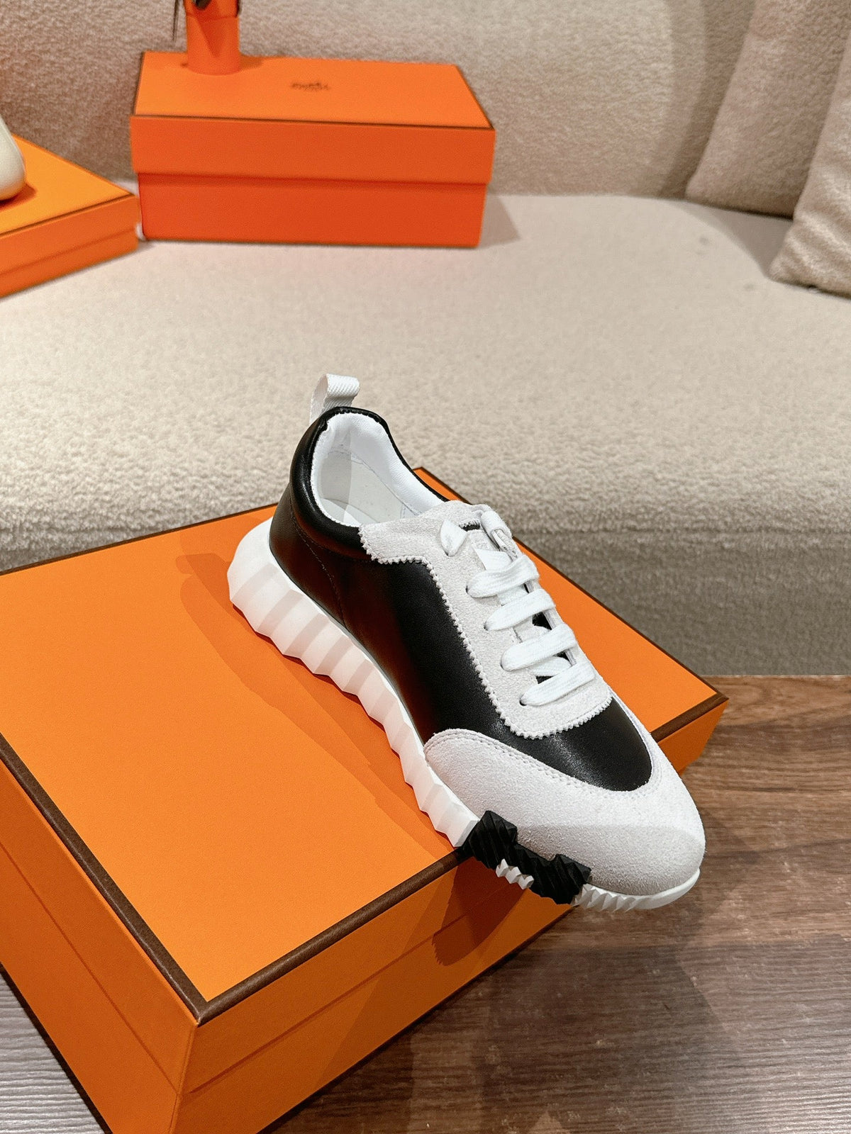 A-Sneakers