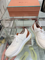 L-Sneakers